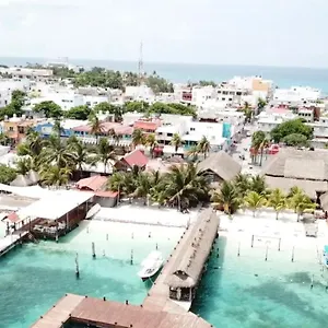 Mar Bohemio Isla Mujeres